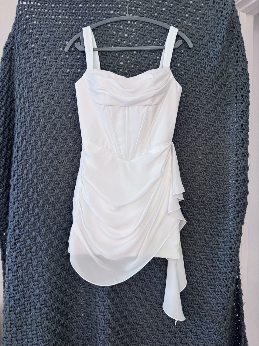 Berylove - White Draped Chiffon Mini Dress